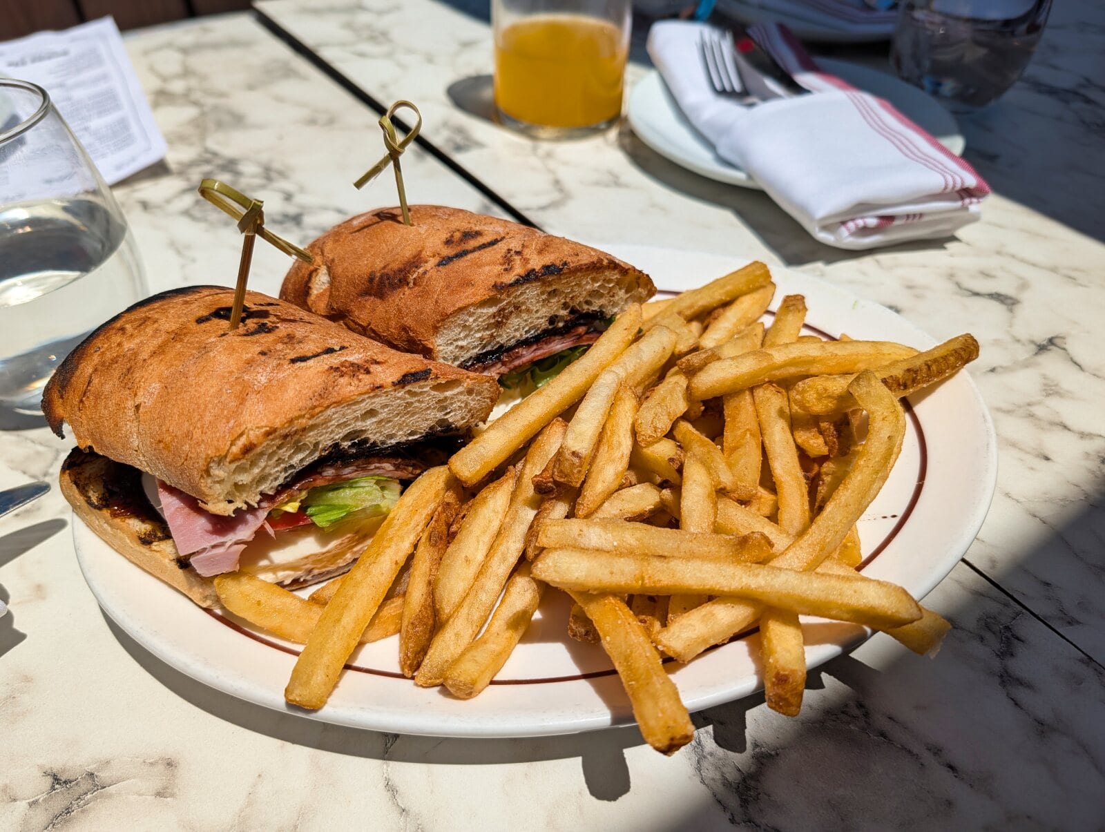 Bonne Vie Cafe and Bistro Review